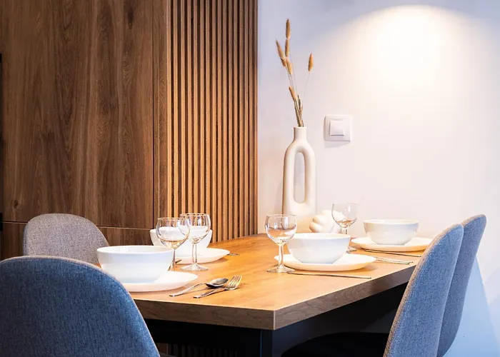 Апартаменты Rentero Michelska Scandinavian Quiet Apartment,